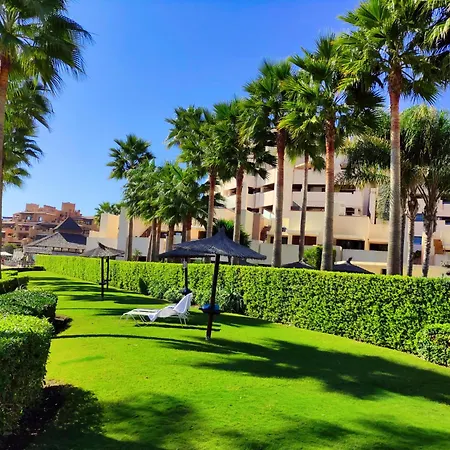 Luxury 2 Bedrooms Private Heated Pool Ehhouse