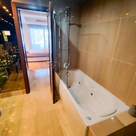 Luxury 2 Bedrooms Private Heated Pool Ehhouse